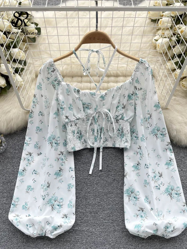 Blusa Corta de Estilo Francés para Mujer - Estampado Floral, Manga Larga y Espalda Descubierta